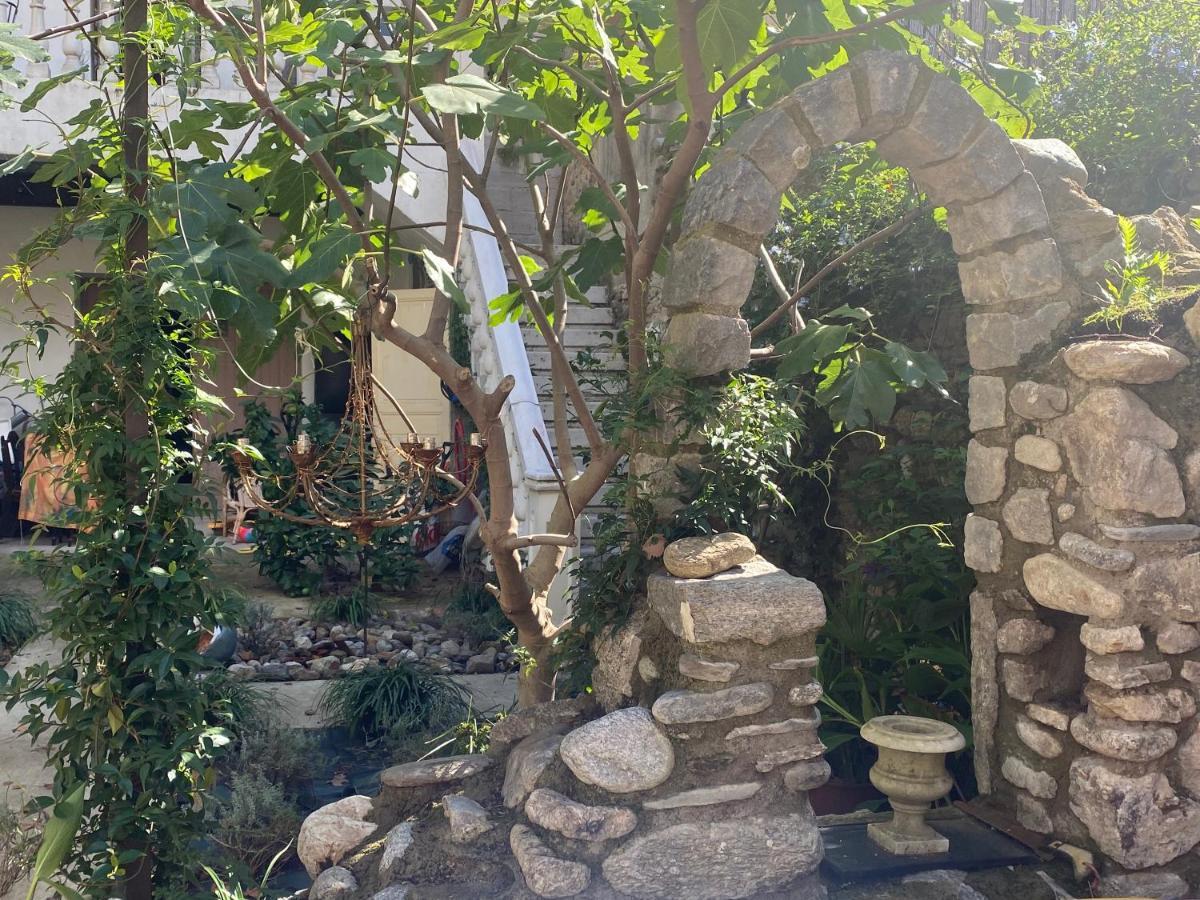 塞雷Sculptors Retreat公寓 外观 照片